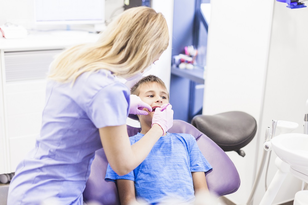 Los problemas dentales más comunes en niños pequeños y bebés Clínica Trei